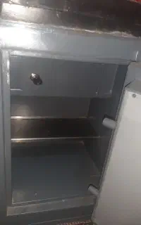 گاوصندوق نوفومن