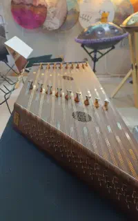 سنتور سه مهر ویژه حمید موسوی(چوب گردو)