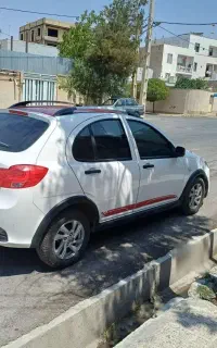 کوئیک R بدون رنگ