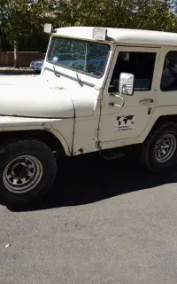 جیپ صحرامدل۷۰
