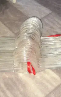 چوب لباسی شیشه ای