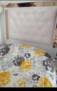 تخت خواب یک نفره