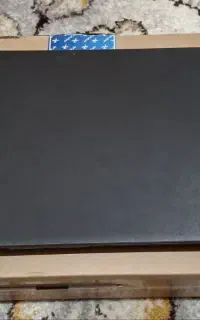 لپ تاپ لنوو در حد صفر