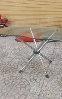 میز شیشه ای