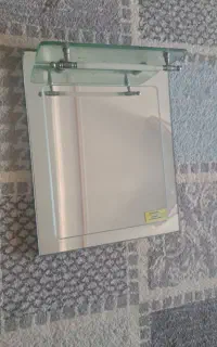 آینه سرویس بهداشتی