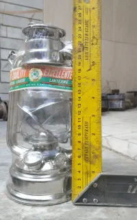 فانوس نفتی فیتیله ای