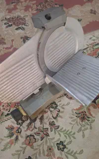 کالباس بر در حدنو