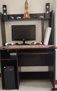 میز کامپیوتر