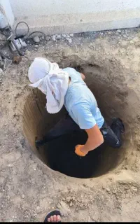 چاکن حفاری چاه فاضلاب وه لاریوبی
