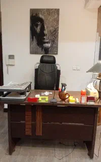 ۲ منشی خانم ترجیحا دانشجو