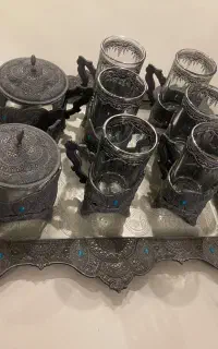 سینی و استکان و گلدان