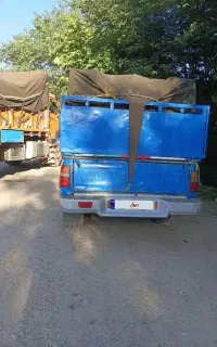 نیسان مدل ۸۷