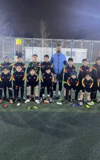 مدرسه فوتبال باشگاه فرهنگی ورزشی ثامن