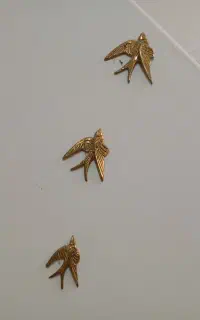 سه عدد پرستو برونز