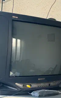 تلوزیون ۲۱ اینج کم کارکرد