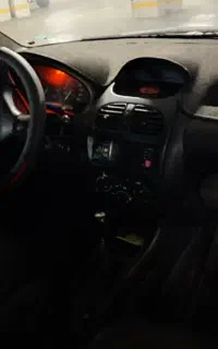 سواری پژو ۲۰۶sd  . v 20. مدل ۱۳۸۸.