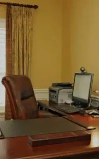 استخدام کارمند خانم