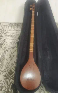 سه تار هاتف ملکشاهی