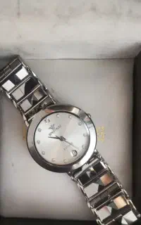 ساعت سویئسی اسپیتکال