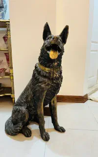 مجسمه پلی استر سگ ژرمن