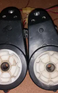 موتور و گیربکس ماشین شارژی