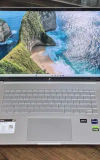 لپتاپ مهندسی لمسیHP envy Core i9گرافیکRTX 4060 8GB