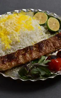 استخدام کبابپز و ظرفشور و سالنکار آقا با بیمه