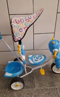 سه چرخه کودک با دسته متحرک سایبان دار موزیکال