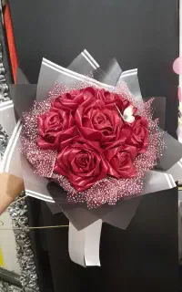 دسته گل ربانی و پروانه ای