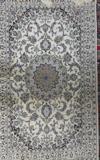 فرش دستباف نائینی