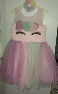 لباس مجلسی بچگانه در حد نو
