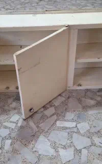 کابینت فلزی سه درب بالا