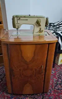 چرخ خیاطی برنینا سوئیسی