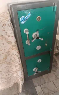 گاوصندق در حد نو
