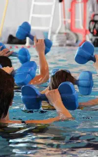 کلاس فیتنس در آب ویژه (خانم ها)