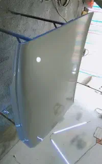 نقاشی و پولیش اتومبیل