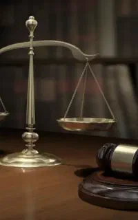 وکیل پایه یک دادگستری