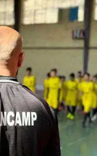 استخدام مربی فوتبال