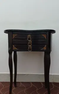 میز و تابلو