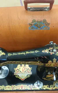 چرخ خیاطی قدیمی ، سالم