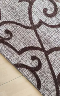 موکت در حد نو ۲/۵ در ۳ متر