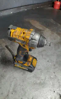 بکس باد شارژی