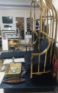 اجاره میز و صندلی در سالن زیبایی