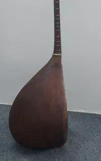 دوتار یک‌تیکه