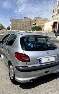 پژو ۲۰۶ تیپ ۲ مدل ۸۳  متور،گیربکس،جلو بندی 1404
