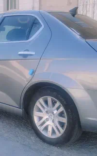 دنا پلاس دنده مدل ۹۹