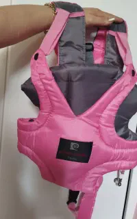 آغوشی بچه و فرش اتاق بچه