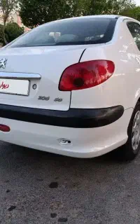 206 sd v8 مدل 96 با خودرو معاوضه می شود
