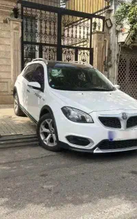 خودرو برلیانس کراس c3