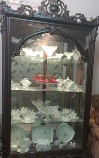 بوفه چوبی منبت کاری